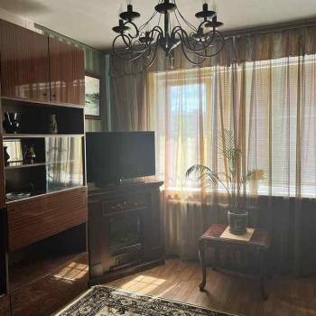 Сдается 1-комнатная квартира, 40 м²