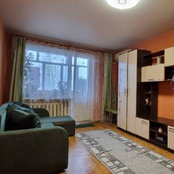 Продается 1-комнатная квартира, 30 м²