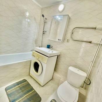 Сдается 1-комнатная квартира, 37 м²