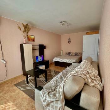 Сдается 1-комнатная квартира, 37 м²