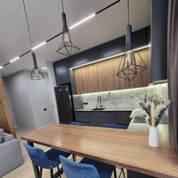 Продается 2-х комнатная квартира, 88,2 м²