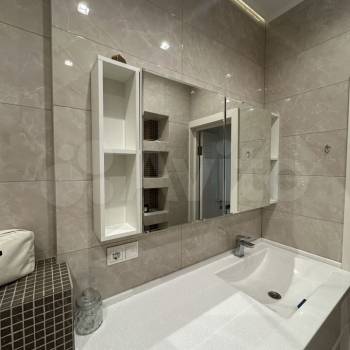 Продается 2-х комнатная квартира, 104 м²