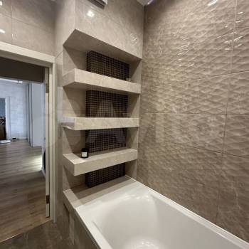 Продается 2-х комнатная квартира, 104 м²