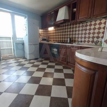 Продается Многокомнатная квартира, 120,5 м²