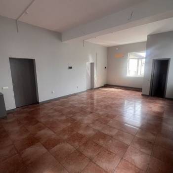 Сдается Нежилое помещение, 42 м²