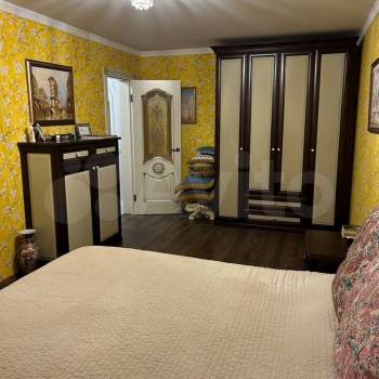 Продается 1-комнатная квартира, 50,1 м²