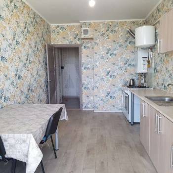Сдается 1-комнатная квартира, 44 м²