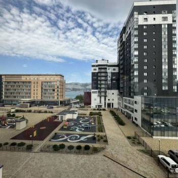 Сдается 2-х комнатная квартира, 105 м²
