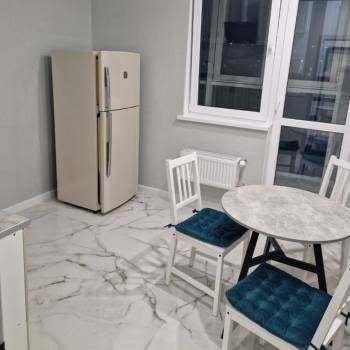 Сдается 1-комнатная квартира, 37 м²