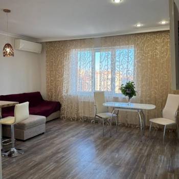 Продается 1-комнатная квартира, 53,1 м²