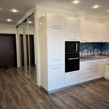 Продается 1-комнатная квартира, 53,1 м²