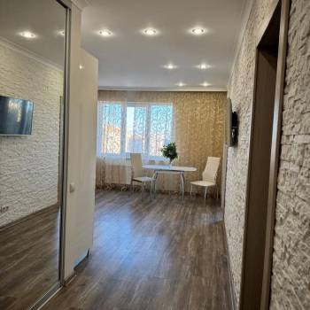 Продается 1-комнатная квартира, 53,1 м²