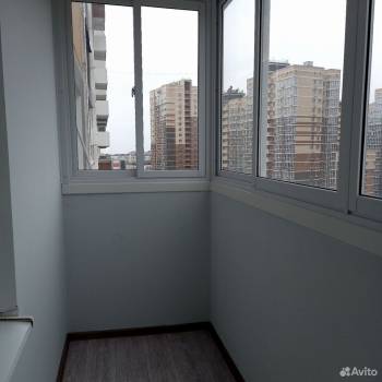 Продается 1-комнатная квартира, 39 м²