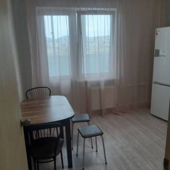 Продается 1-комнатная квартира, 39 м²