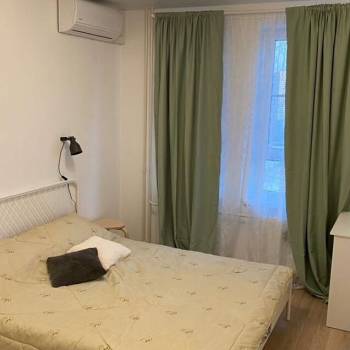 Продается 1-комнатная квартира, 35 м²