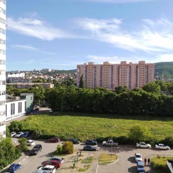 Продается 1-комнатная квартира, 37,5 м²