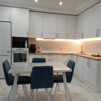 Продается 1-комнатная квартира, 59,7 м²
