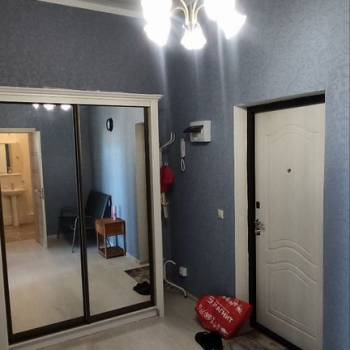 Продается 1-комнатная квартира, 41 м²