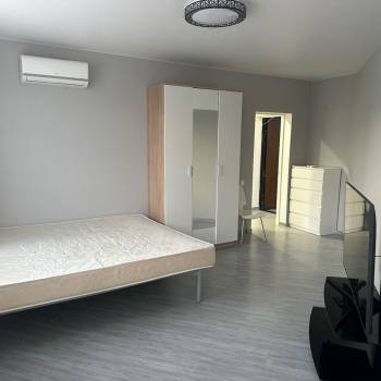 Сдается 1-комнатная квартира, 45 м²