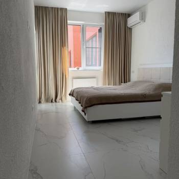 Продается 1-комнатная квартира, 47,7 м²