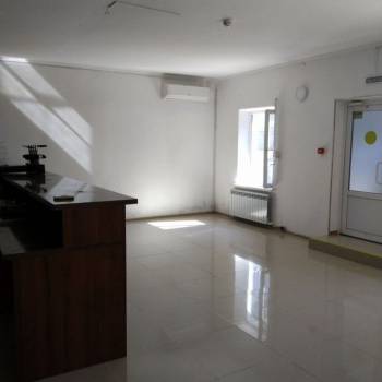 Продается Нежилое помещение, 137 м²