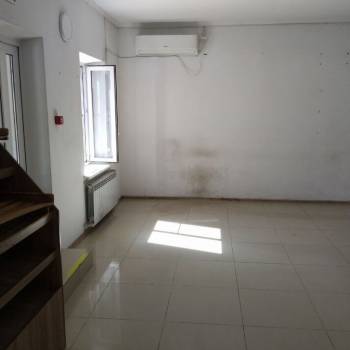 Продается Нежилое помещение, 137 м²