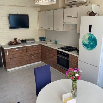 Продается 2-х комнатная квартира, 80 м²