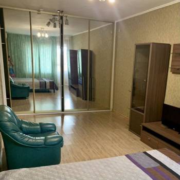 Сдается 1-комнатная квартира, 45 м²