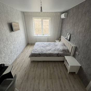 Продается 1-комнатная квартира, 35 м²