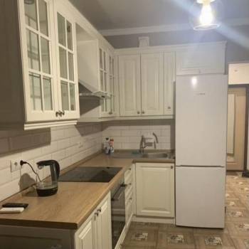 Сдается 1-комнатная квартира, 42 м²