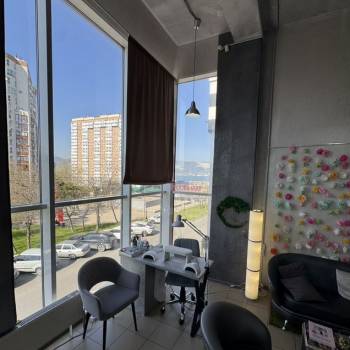 Сдается Нежилое помещение, 160 м²