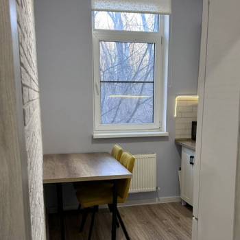 Продается 1-комнатная квартира, 30,4 м²