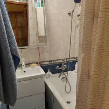 Продается 3-х комнатная квартира, 64 м²