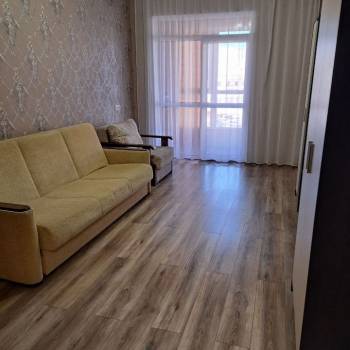 Сдается 2-х комнатная квартира, 65 м²