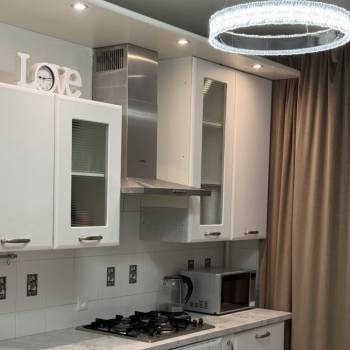 Сдается Многокомнатная квартира, 64 м²