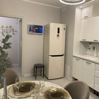 Сдается Многокомнатная квартира, 64 м²