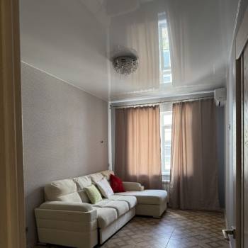 Сдается 1-комнатная квартира, 43 м²