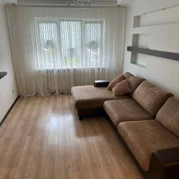 Сдается Многокомнатная квартира, 64 м²