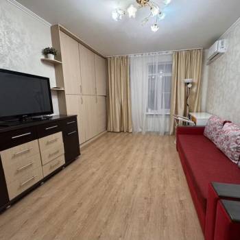 Сдается Многокомнатная квартира, 70 м²