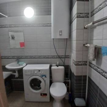 Продается 1-комнатная квартира, 40 м²