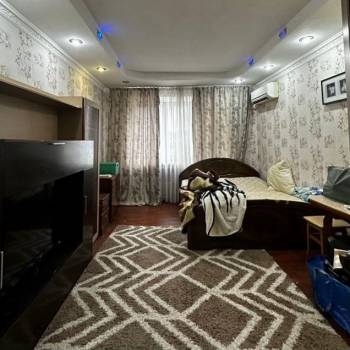 Продается 3-х комнатная квартира, 64 м²