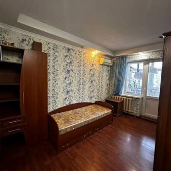 Продается 3-х комнатная квартира, 64 м²