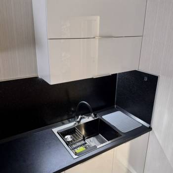 Сдается 2-х комнатная квартира, 75 м²