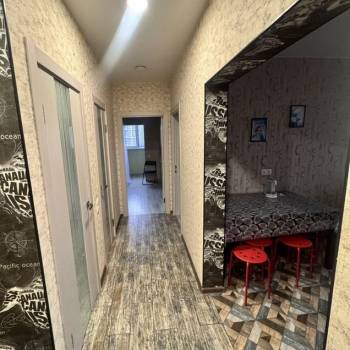 Сдается 2-х комнатная квартира, 75 м²