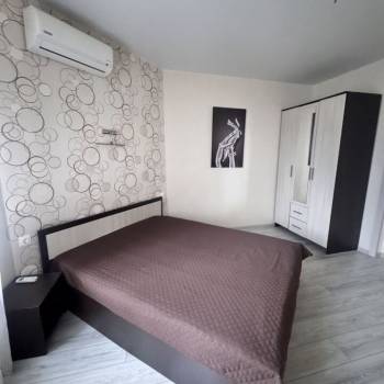 Сдается 2-х комнатная квартира, 75 м²