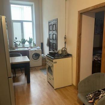 Сдается 1-комнатная квартира, 35 м²