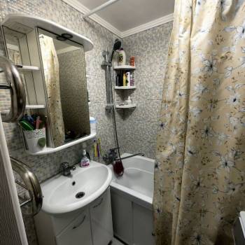 Продается 3-х комнатная квартира, 63,9 м²