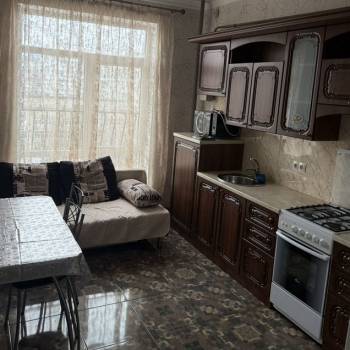 Сдается 1-комнатная квартира, 41 м²