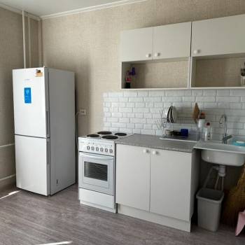 Сдается 1-комнатная квартира, 38 м²