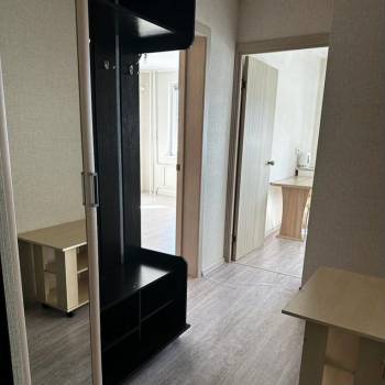 Сдается 1-комнатная квартира, 38 м²